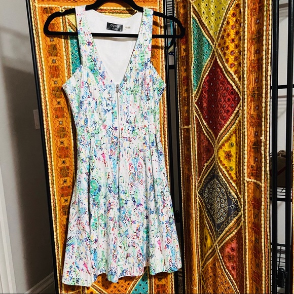 GUESS BRIGHT COLORFUL DRESS - Picture 1 of 4